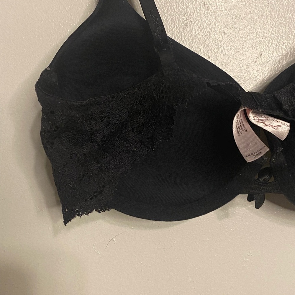 Victoria's Secret  Angels Black Lace Bra - Picture 6 of 8